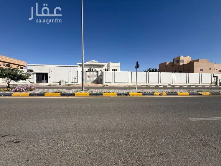فيلا للبيع في شارع شارع علي بن ابي طالب, حي الخليج, مدينة البدائع, منطقة القصيم