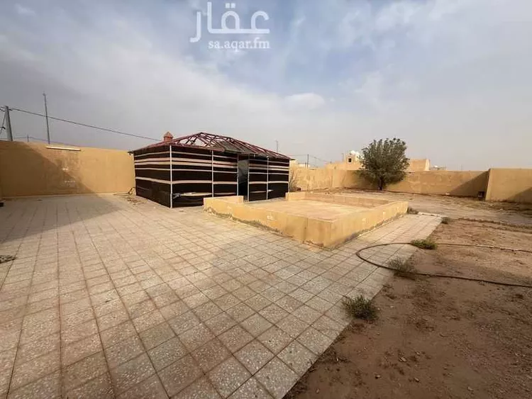 استراحة للبيع في شارع الأصفر 8, حي الأصفر, مدينة البدائع, منطقة القصيم صورة 2