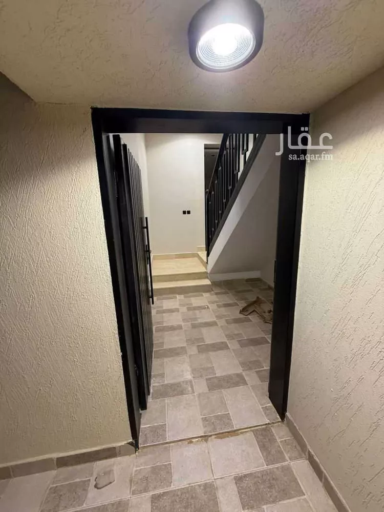 فيلا للبيع في شارع عيد بن محمد الانصاري ، حي ضاحية نمار ، الرياض ، منطقة الرياض 1 صورة