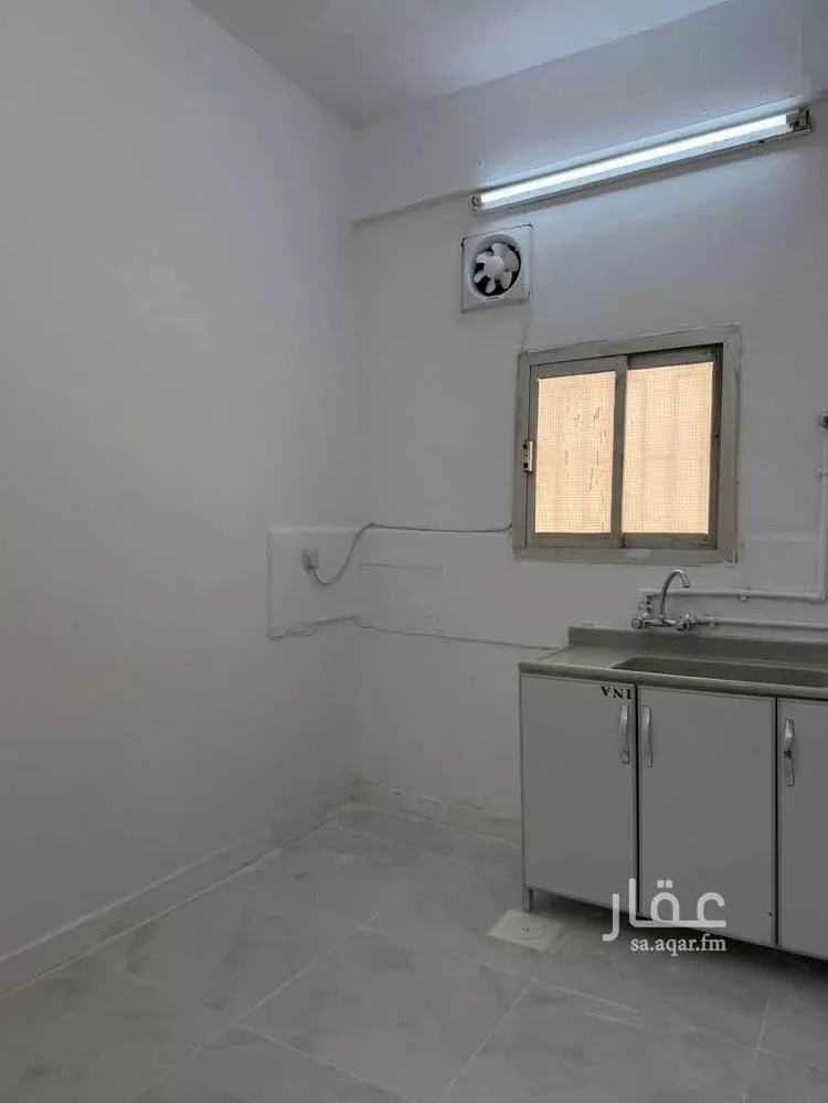 شقة للإيجار في شارع عبد الله بن العباس ، حي الرفيعة ، الهفوف ، الاحساء صورة 4