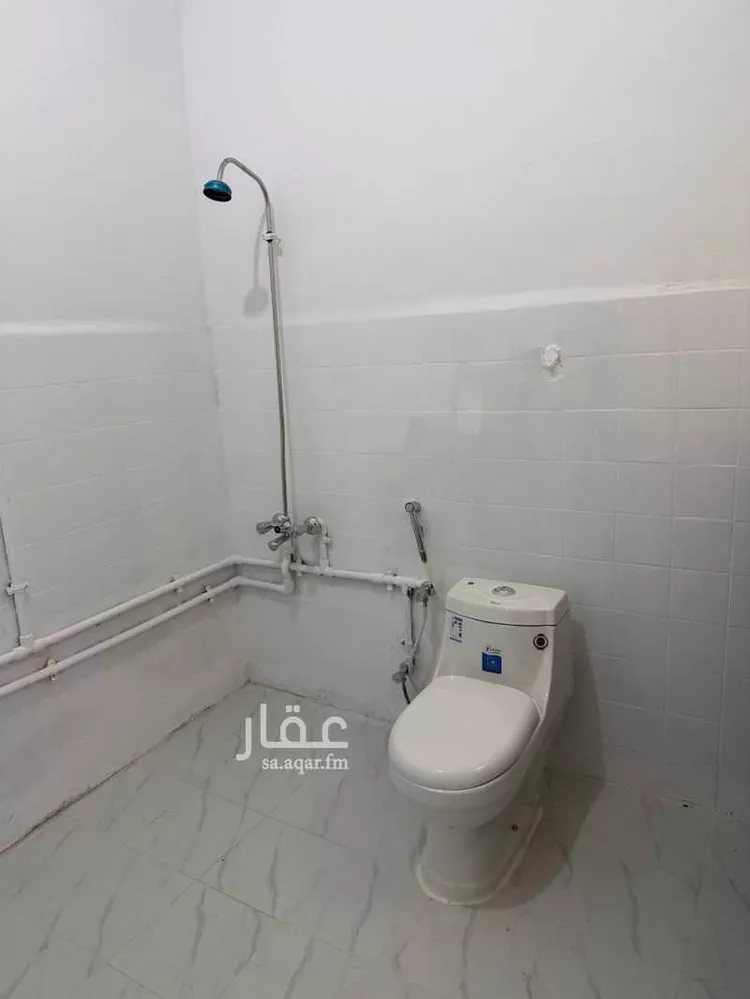 شقة للإيجار في شارع عبد الله بن العباس ، حي الرفيعة ، الهفوف ، الاحساء صورة 5