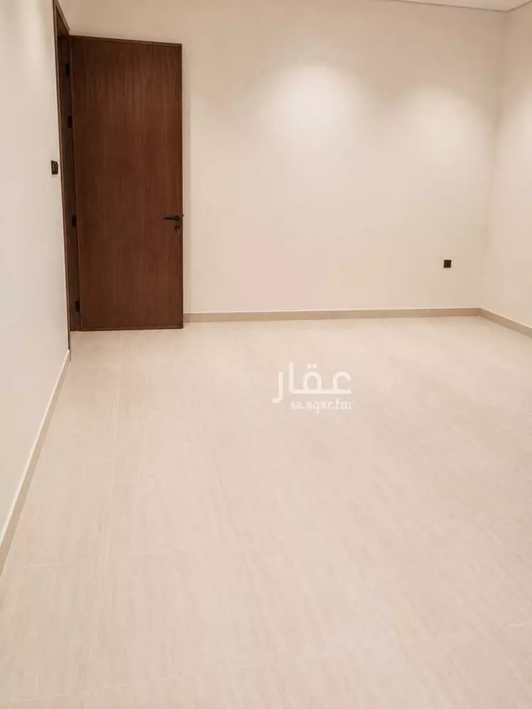 دور للبيع في شارع الكتاب, حي السعادة, مدينة الرياض, منطقة الرياض صورة 5