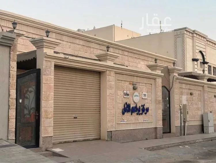 دور للبيع في شارع حمزة بن عبد المطلب, حي ضاحية الملك فهد, مدينة الدمام, المنطقة الشرقية صورة 2
