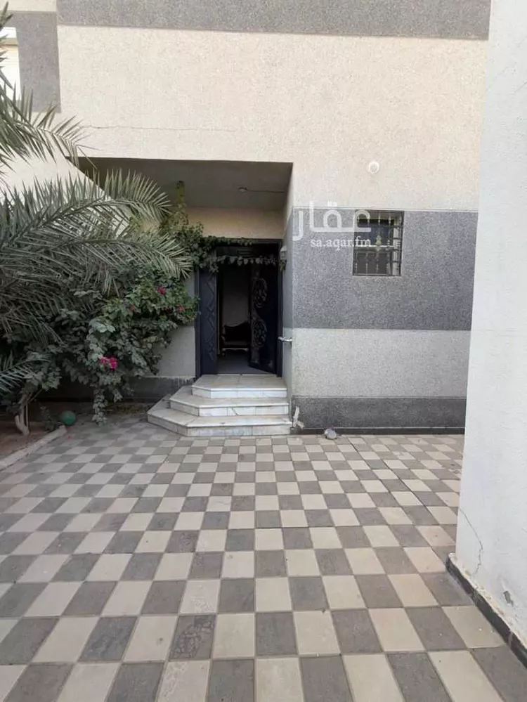 فيلا للبيع في شارع الحليوة, حي النفل, مدينة الرياض, منطقة الرياض صورة 3