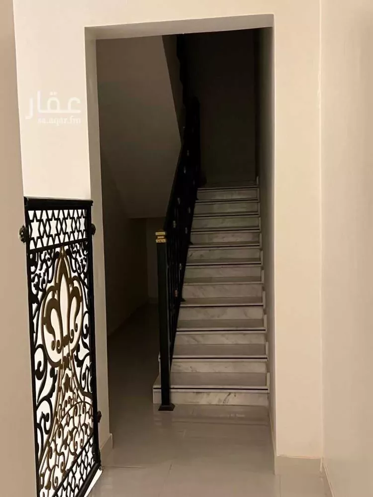 فيلا للإيجار في شارع أحمد بن قاسم, حي المهدية, مدينة الرياض, منطقة الرياض صورة 5