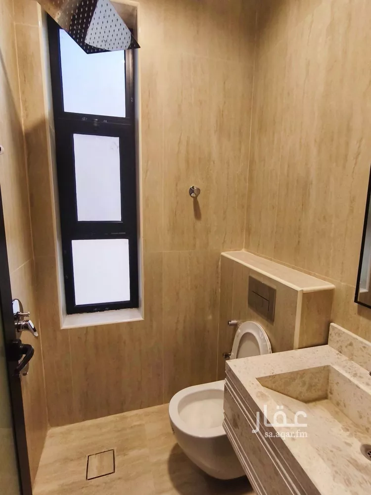 شقة للبيع في شارع حريملاء, حي الحمراء, مدينة الخبر, المنطقة الشرقية