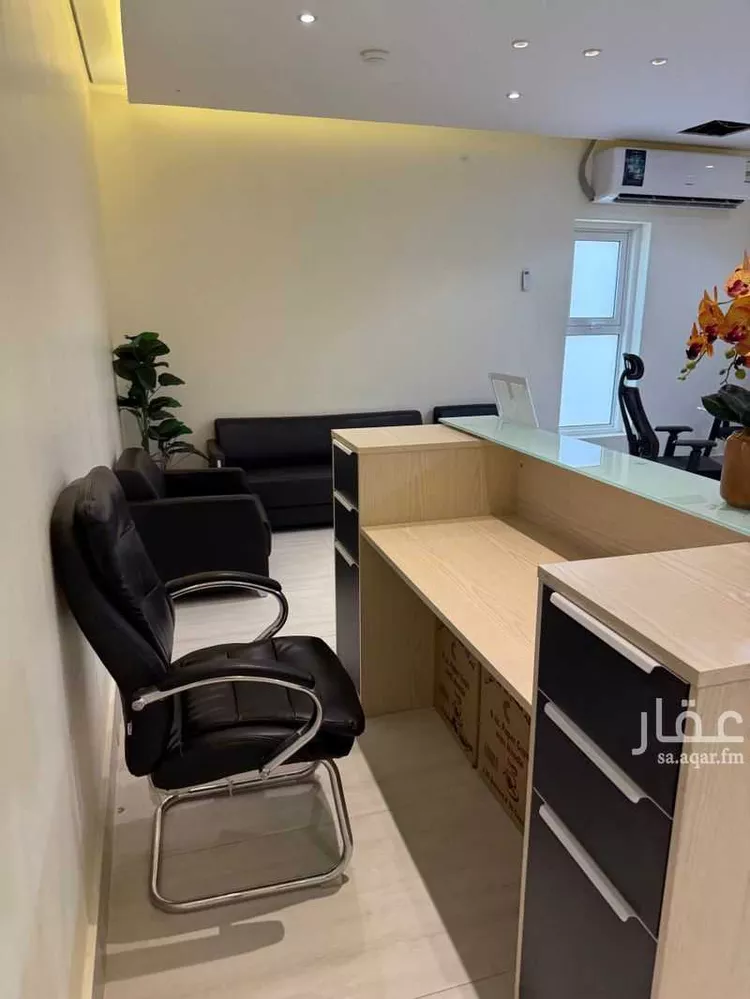 مكتب تجاري للإيجار في شارع الملك عبدالعزيز, حي الياسمين, مدينة الرياض, منطقة الرياض صورة 2