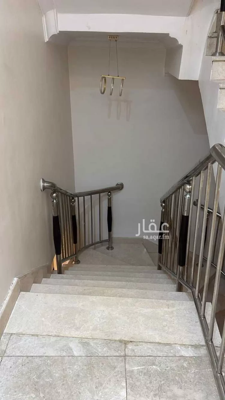 فيلا للبيع في شارع الربيع بن انس, حي الدويخلة, مدينة المدينة المنورة, منطقة المدينة المنورة 6