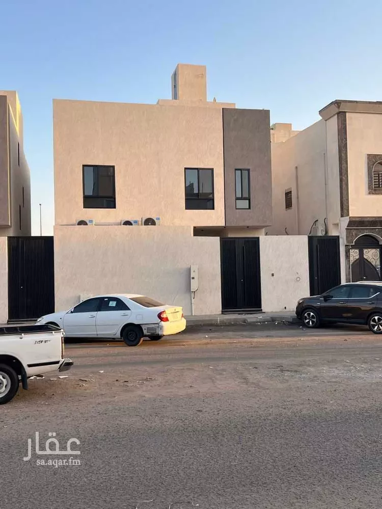 فيلا للبيع في شارع اسد بن اسيد, حي الملك فهد, مدينة المدينة المنورة, منطقة المدينة المنورة