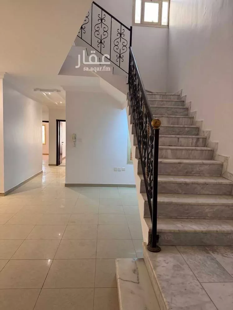 شقة للبيع في شارع 4195225, حي الدانة الشمالية, مدينة الظهران, المنطقة الشرقية صورة 2