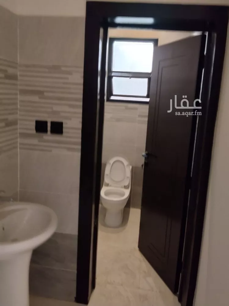 عمارة للإيجار في شارع الحنكة, حي المصفاة, مدينة الرياض, منطقة الرياض 8