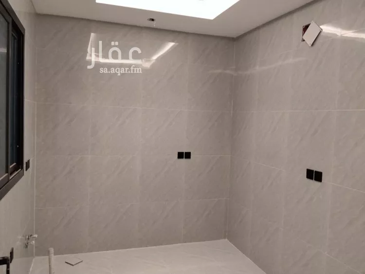 دور للبيع في شارع عماد الدين بن النحاس, حي بدر, مدينة الرياض, منطقة الرياض 15