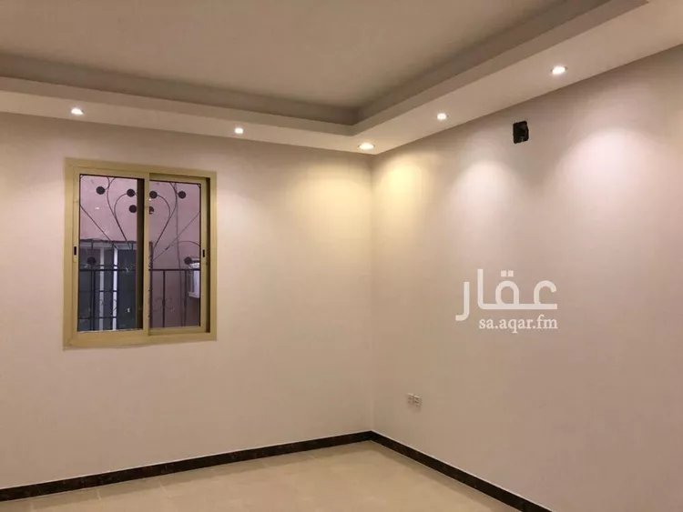 فيلا للبيع في شارع محمد بن مسعود العجلاني, حي الرمال, مدينة الرياض, منطقة الرياض 13