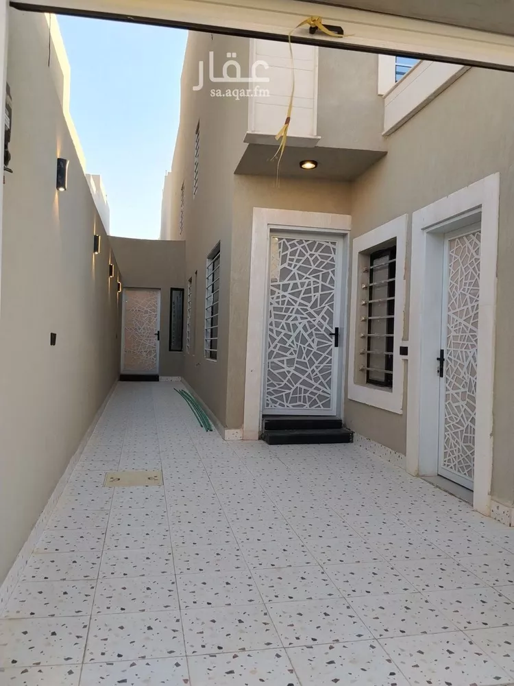 دور للبيع في شارع عماد الدين بن النحاس, حي بدر, مدينة الرياض, منطقة الرياض 29