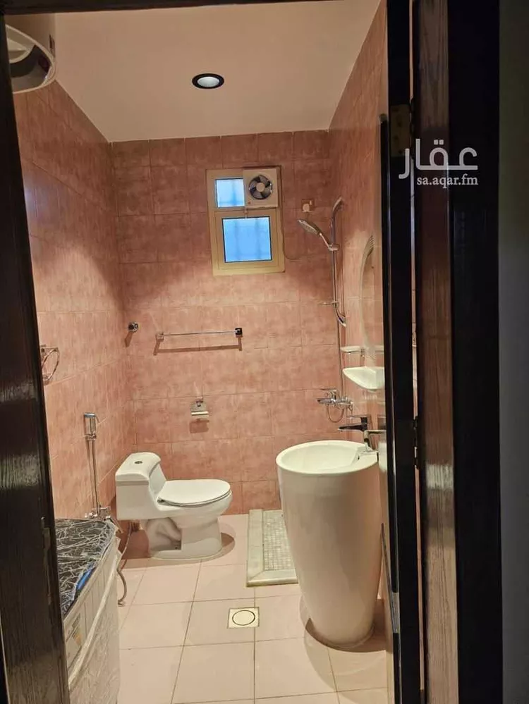 شقة للإيجار في شارع وادي الصورة, حي الضباب, مدينة أبها, منطقة عسير صورة 5