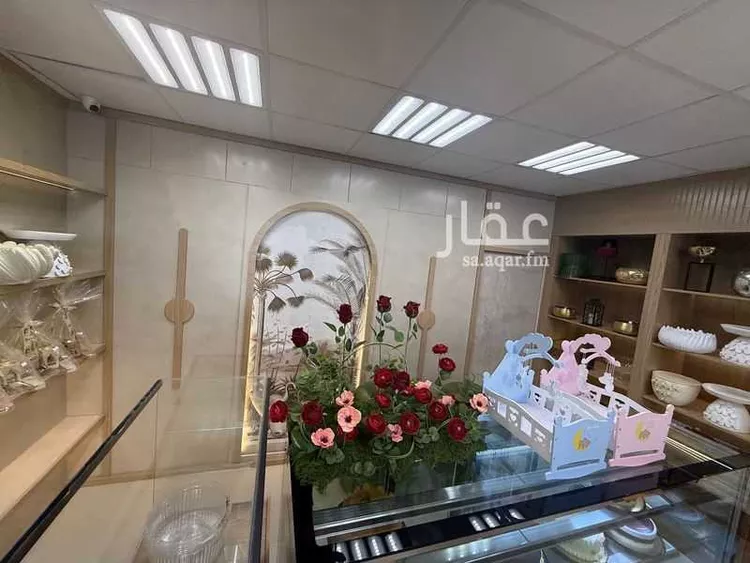 محل للإيجار في شارع محمد رشيد رضا ، حي العزيزية ، الرياض ، منطقة الرياض صورة 3