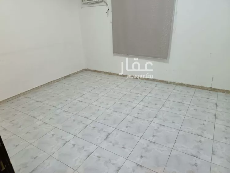 دور للإيجار في شارع يحيى بن البناء, حي عكاظ, مدينة الرياض, منطقة الرياض صورة 2