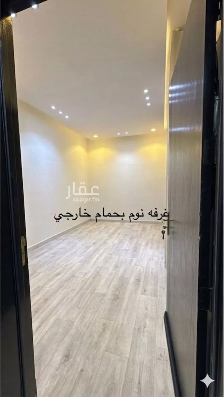 فيلا للإيجار في شارع الورد, حي ظهرة لبن, مدينة الرياض, منطقة الرياض صورة 4