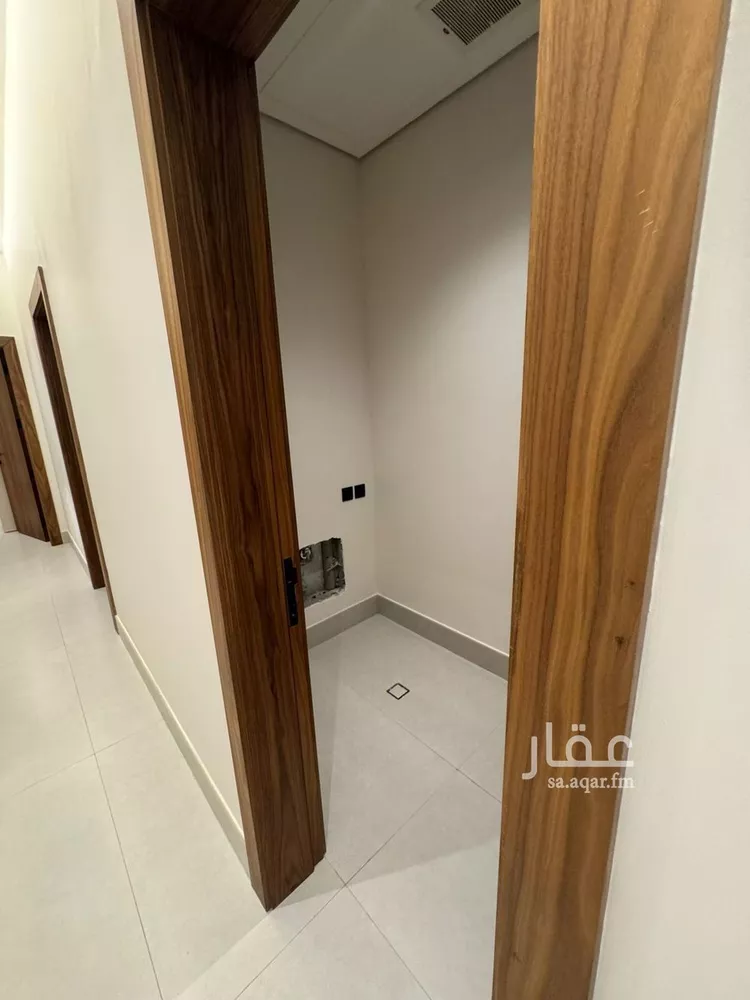 دور للبيع في شارع محمد الجبلي ، حي القيروان ، الرياض ، منطقة الرياض صورة 4