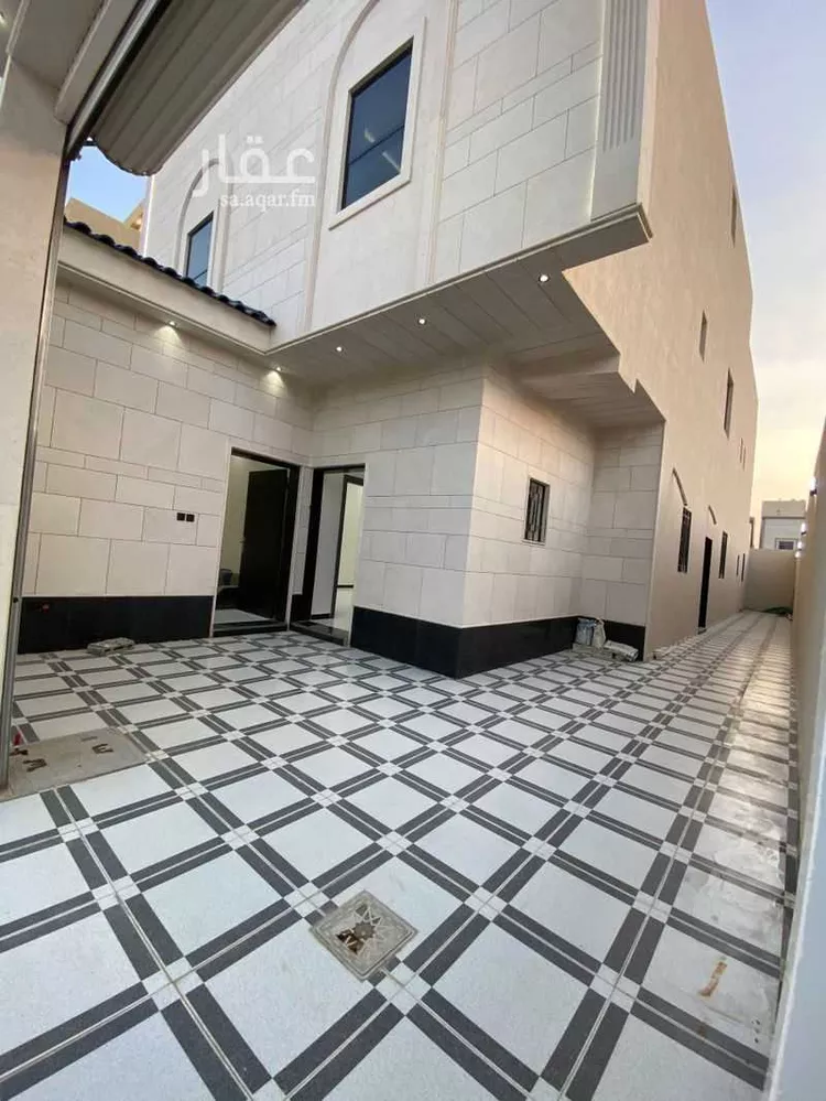 دور للبيع في شارع النعيمي, حي الدار البيضاء, مدينة الرياض, منطقة الرياض 21