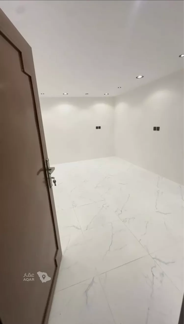 Apartment for Rent in Khamis Mushait Ar Rabie 8
