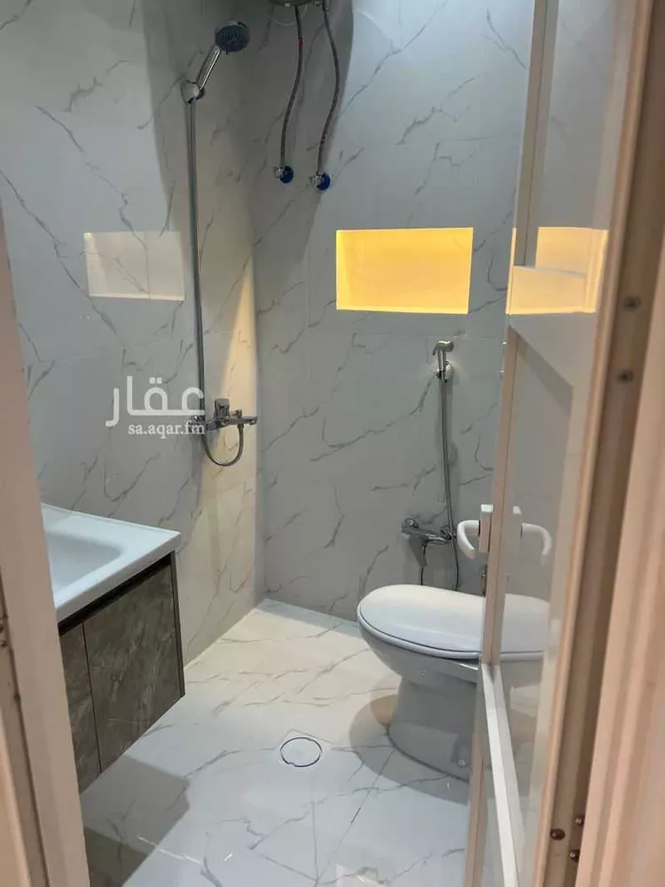 شقة للإيجار في شارع البحر الميت, حي إشبيلية, مدينة الرياض, منطقة الرياض 14