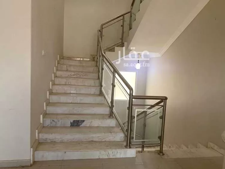 فيلا للبيع في شارع حمزة بن إبراهيم, حي النرجس, مدينة الرياض, منطقة الرياض صورة 2