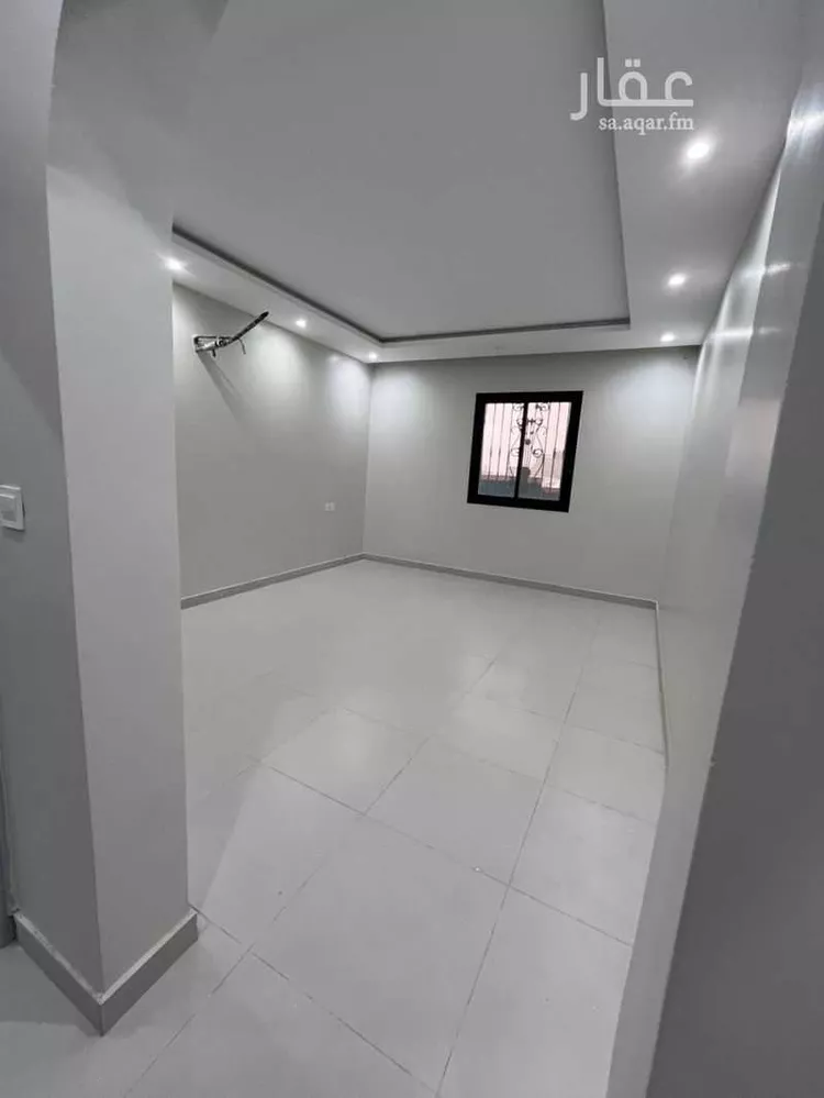 شقة للإيجار في شارع علي ابن يزيد الهلالي, حي ورقان, مدينة المدينه المنوره, منطقة المدينة المنورة