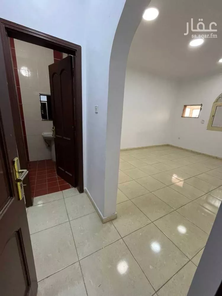 عمارة للإيجار في شارع علي ابن يزيد الهلالي, حي ورقان, مدينة المدينة المنورة, منطقة المدينة المنورة صورة 5