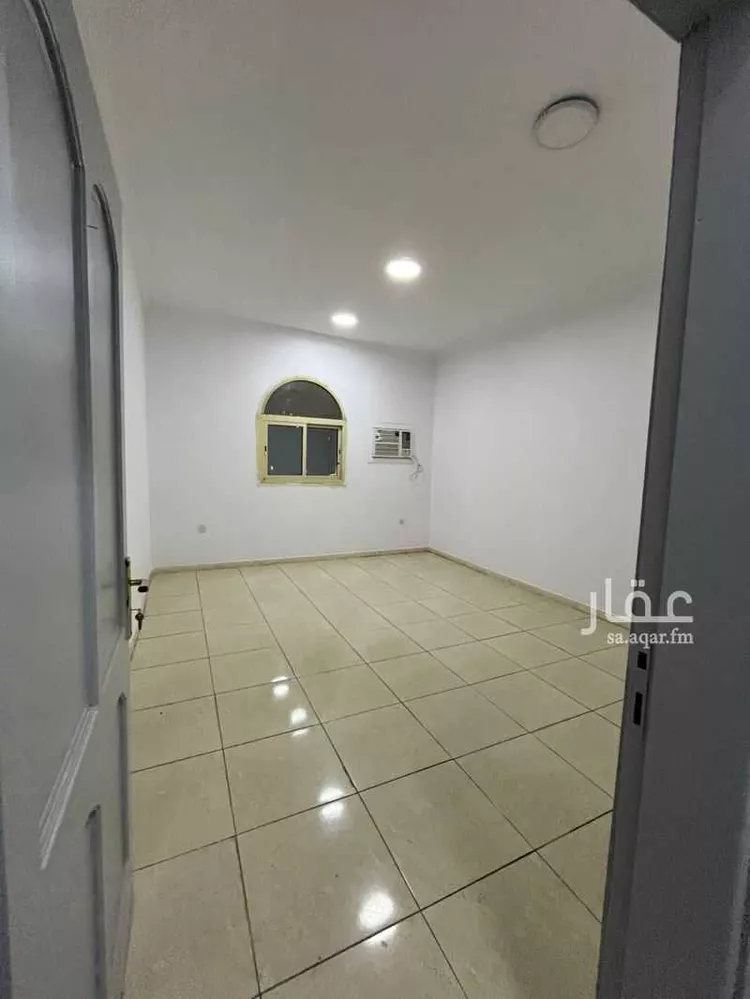 عمارة للإيجار في شارع علي ابن يزيد الهلالي, حي ورقان, مدينة المدينة المنورة, منطقة المدينة المنورة صورة 3