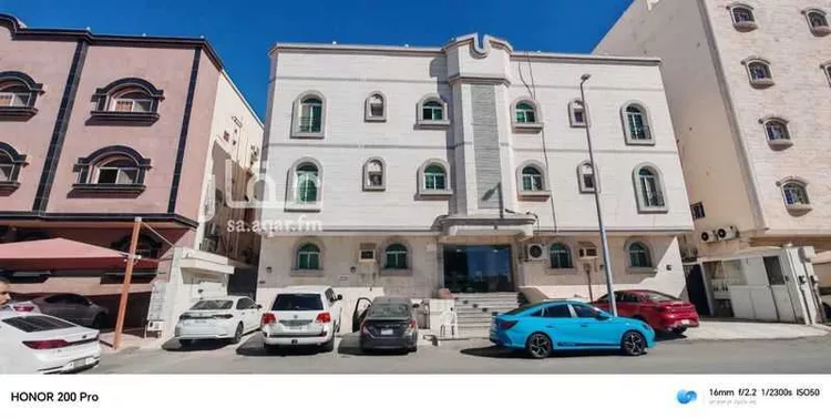 عمارة للبيع في شارع محمد بن ماجه, حي الفيصلية, مدينة جدة, منطقة مكة المكرمة صورة 2