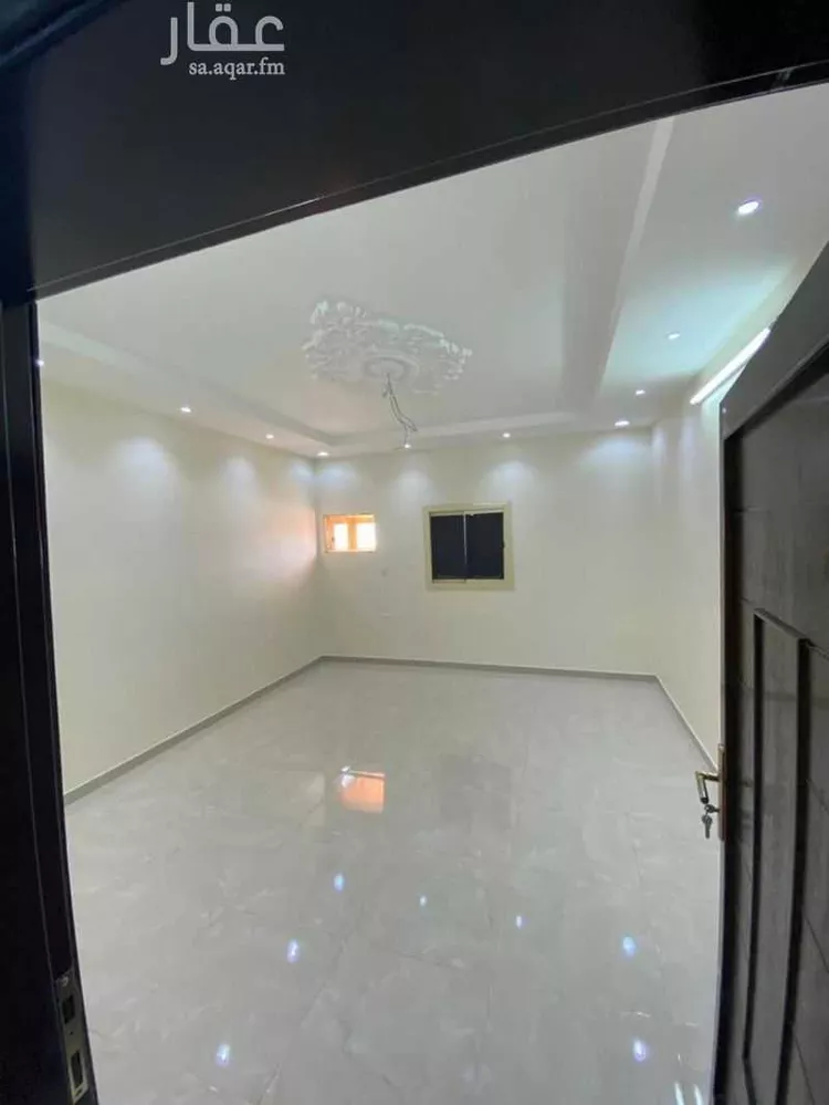 شقة للإيجار في شارع 872225, حي المرجانية, مدينة رابغ, منطقة مكة المكرمة صورة 3