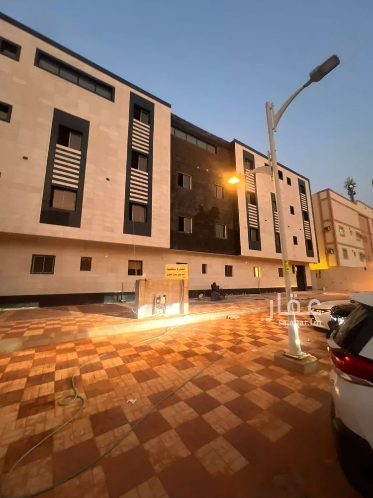 Building for Sale in Riyadh Hittin