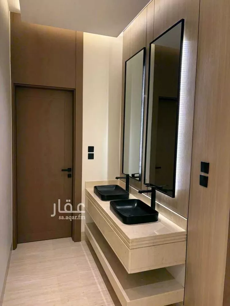 فيلا للبيع في شارع حزيمة بن ثابت, حي الشفاء, مدينة الخبر, المنطقة الشرقية صورة 3