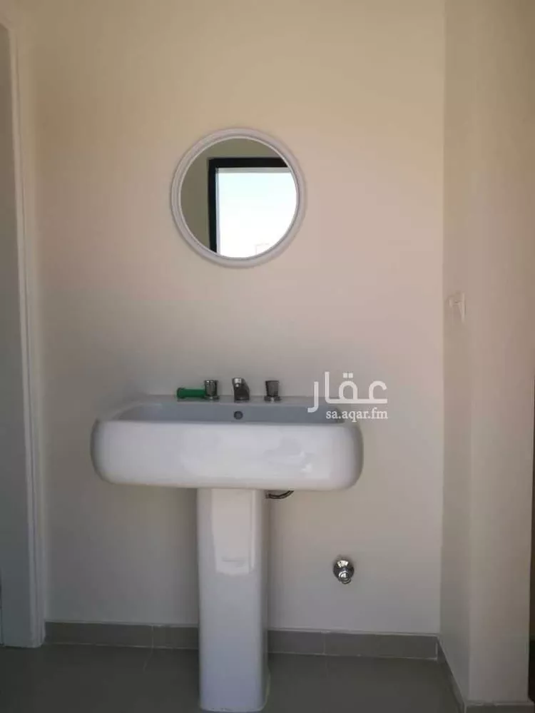 غرفة للإيجار في شارع القاضي الإشبيلي, حي المرسلات, مدينة الرياض, منطقة الرياض صورة 3