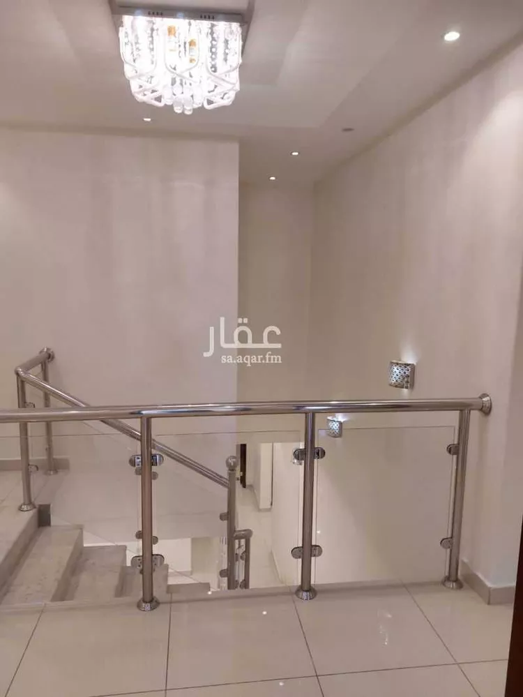 فيلا للإيجار في شارع الفروسية, حي الربيع, مدينة الرياض, منطقة الرياض صورة 2