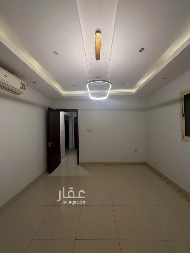 فيلا للإيجار في شارع الفروسية, حي الربيع, مدينة الرياض, منطقة الرياض صورة 3