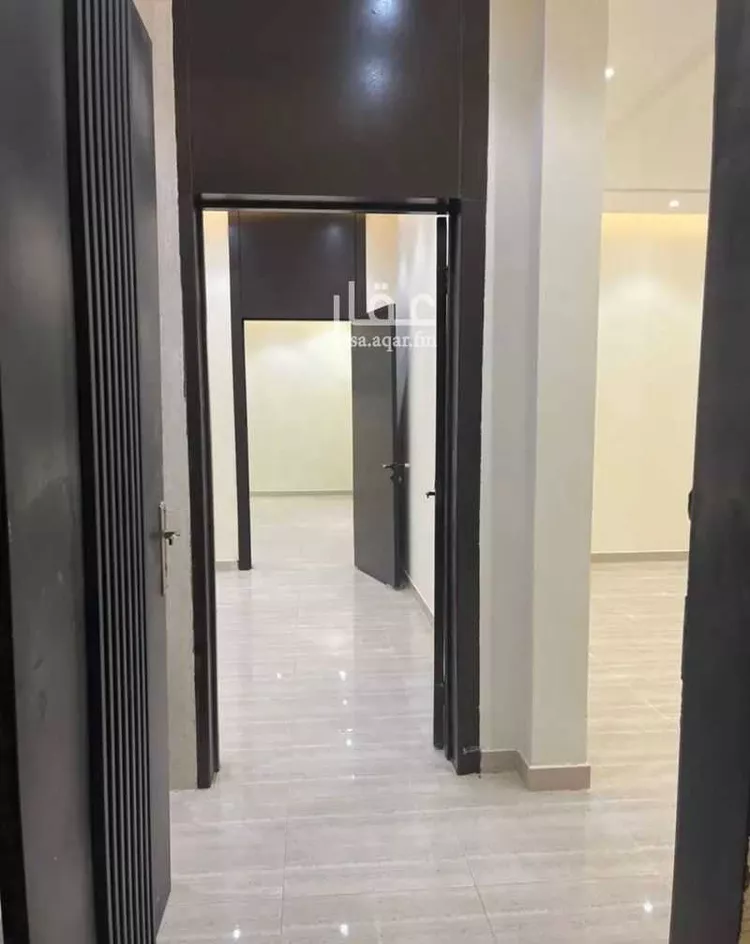 فيلا للبيع في شارع النفوذ ، حي عكاظ ، الرياض ، منطقة الرياض صورة 4