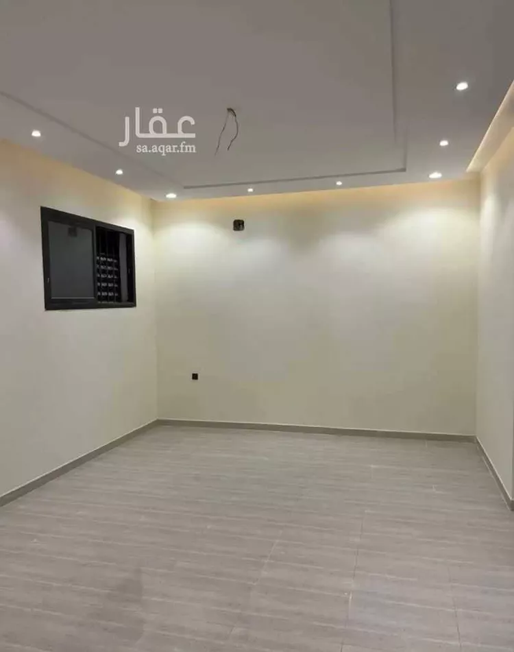 فيلا للبيع في شارع النفوذ ، حي عكاظ ، الرياض ، منطقة الرياض صورة 2