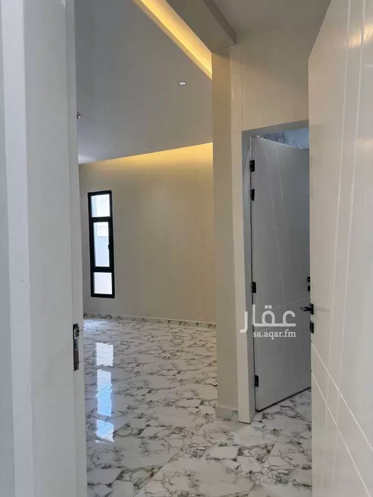 شقة للإيجار في شارع أحمد بن محمد الكاتب, حي بدر, مدينة الرياض, منطقة الرياض صورة 4