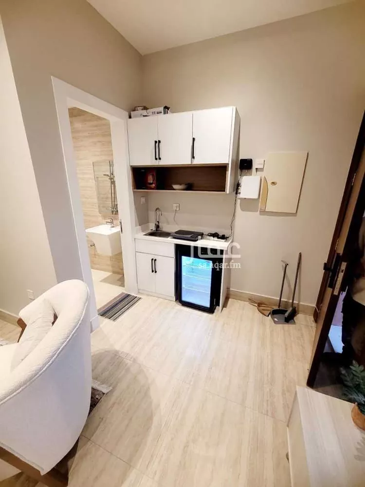 غرفة للإيجار في شارع ام الهوشان, حي الحمراء, مدينة الخبر, المنطقة الشرقية صورة 2