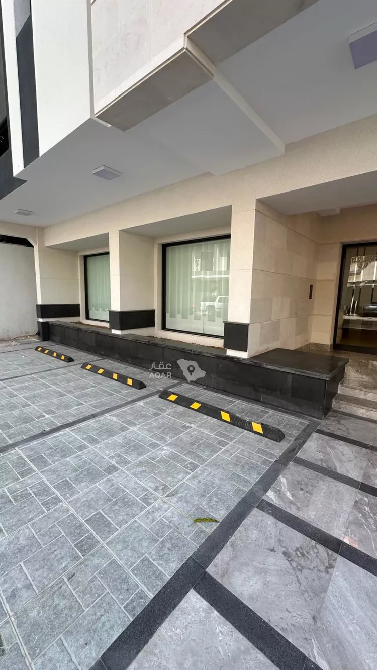 عمارة للبيع في شارع ابن المتوكل, حي الروضة, مدينة جدة, منطقة مكة المكرمة 13