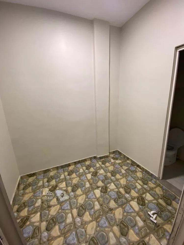 Room for Rent in Jeddah Ar Rawdah