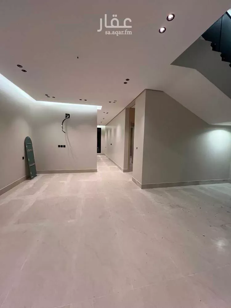 فيلا للبيع في شارع التسامح, حي الأمواج, مدينة الخبر, المنطقة الشرقية صورة 5