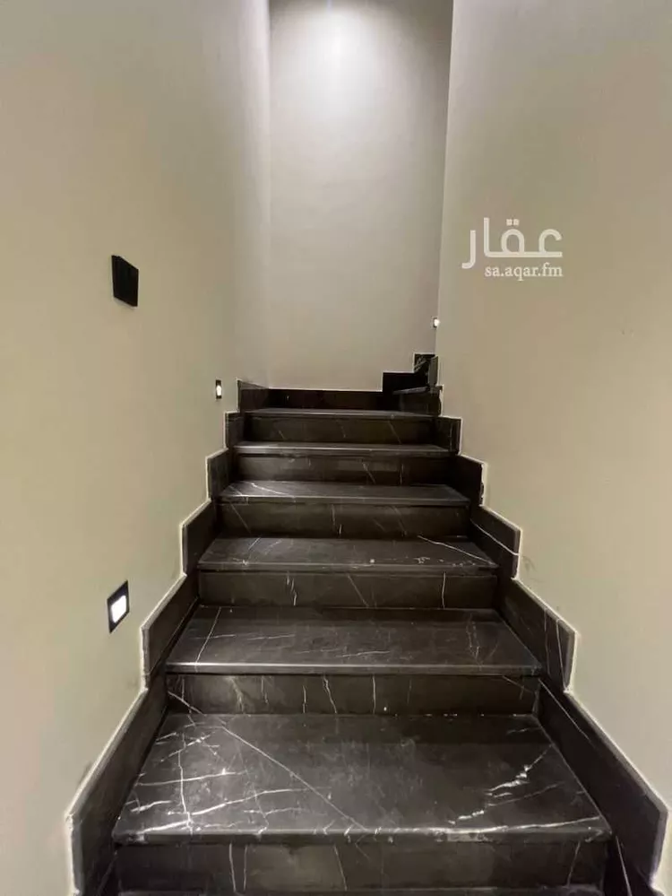 Villa for Sale in Al Khobar As Sawari 25