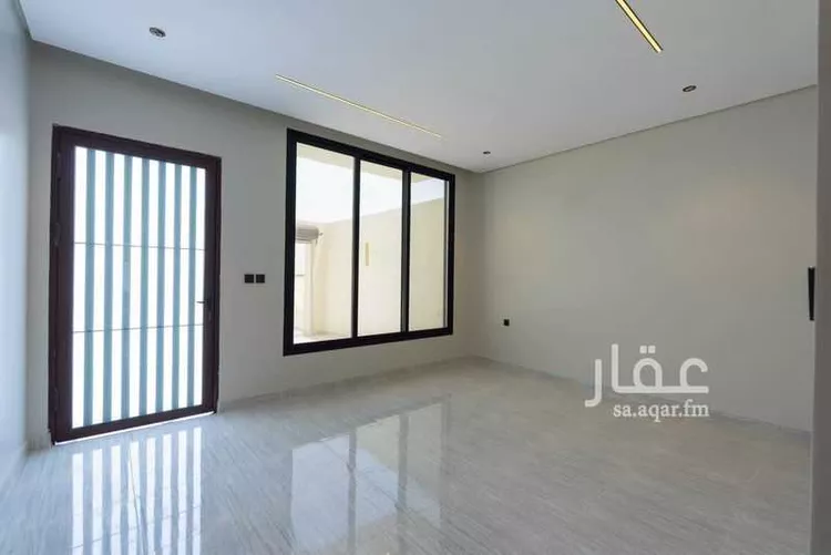 Villa for Sale in Al Khobar Al Buhairah صورة 3