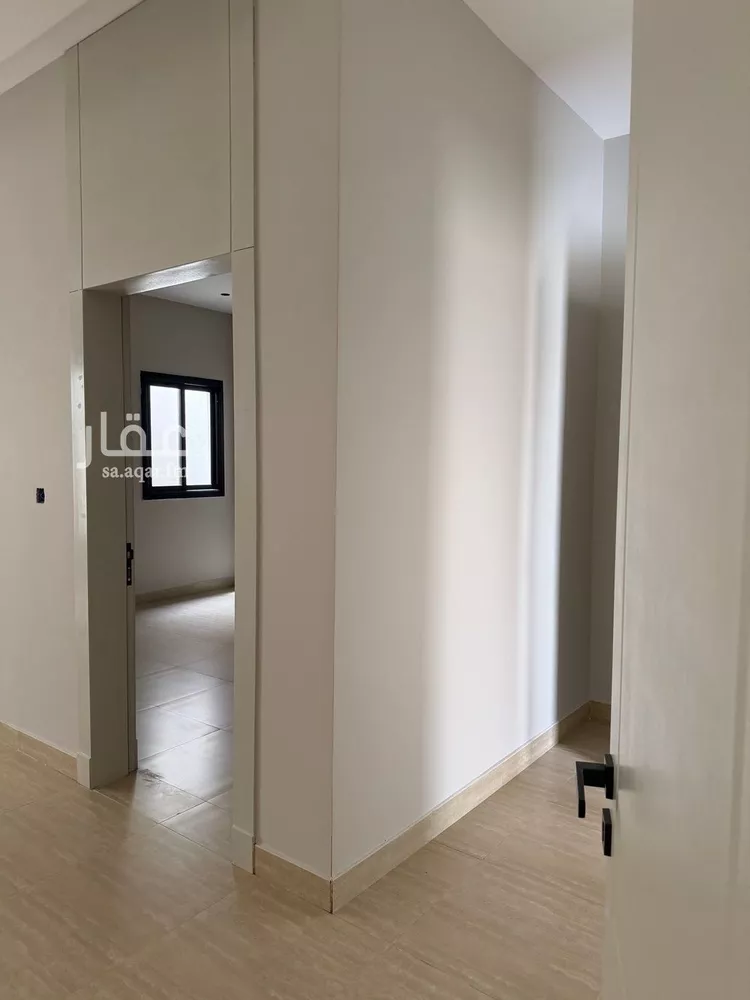 Floor for Sale in Riyadh King Faisal