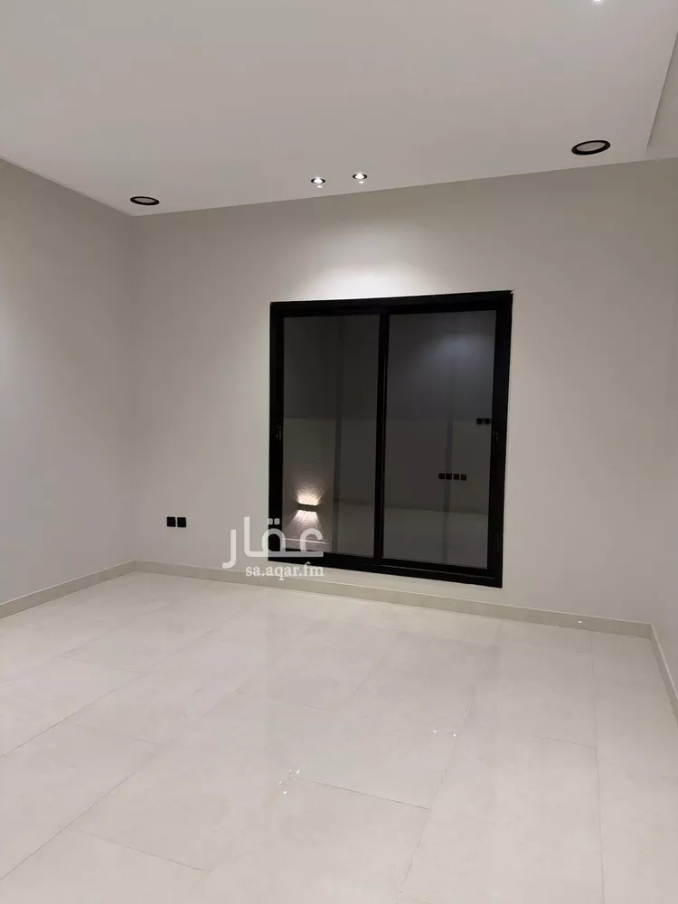 دور للبيع في شارع عثمان الرويني, حي البيان, مدينة الرياض, منطقة الرياض 7