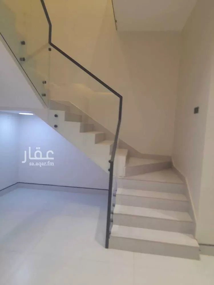 Floor for Sale in Riyadh Al Janadriyah صورة 5