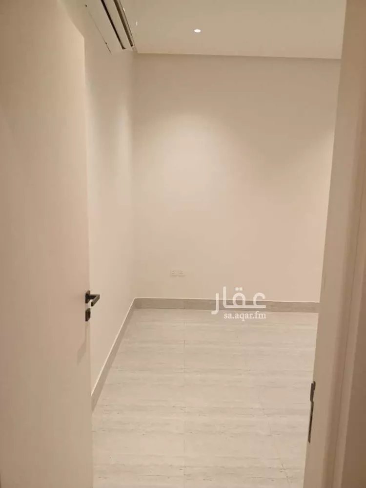 شقة للبيع في شارع ابي علي الهجري, حي العارض, مدينة الرياض, منطقة الرياض صورة 4